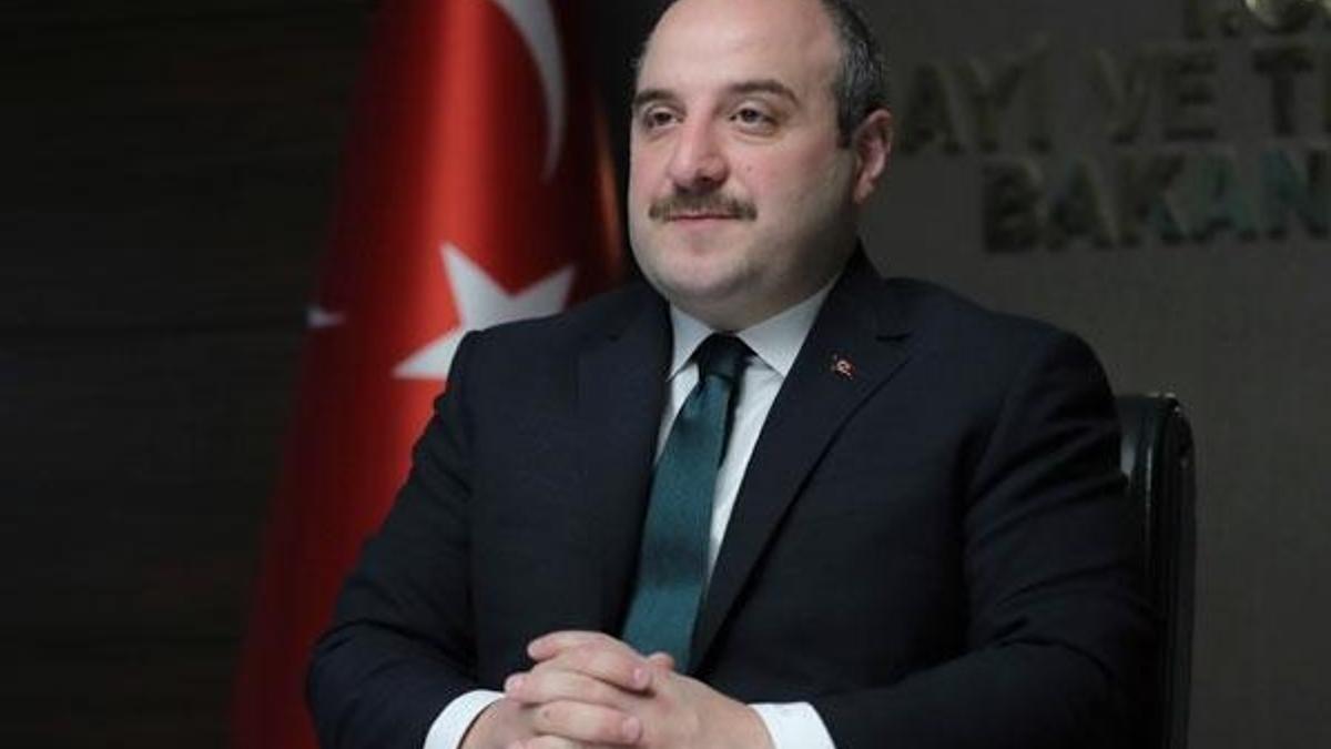 Bakan Varank: Salgının küresel seyrine bağlı olarak ekonomik canlanma yazın hız kazanabilir