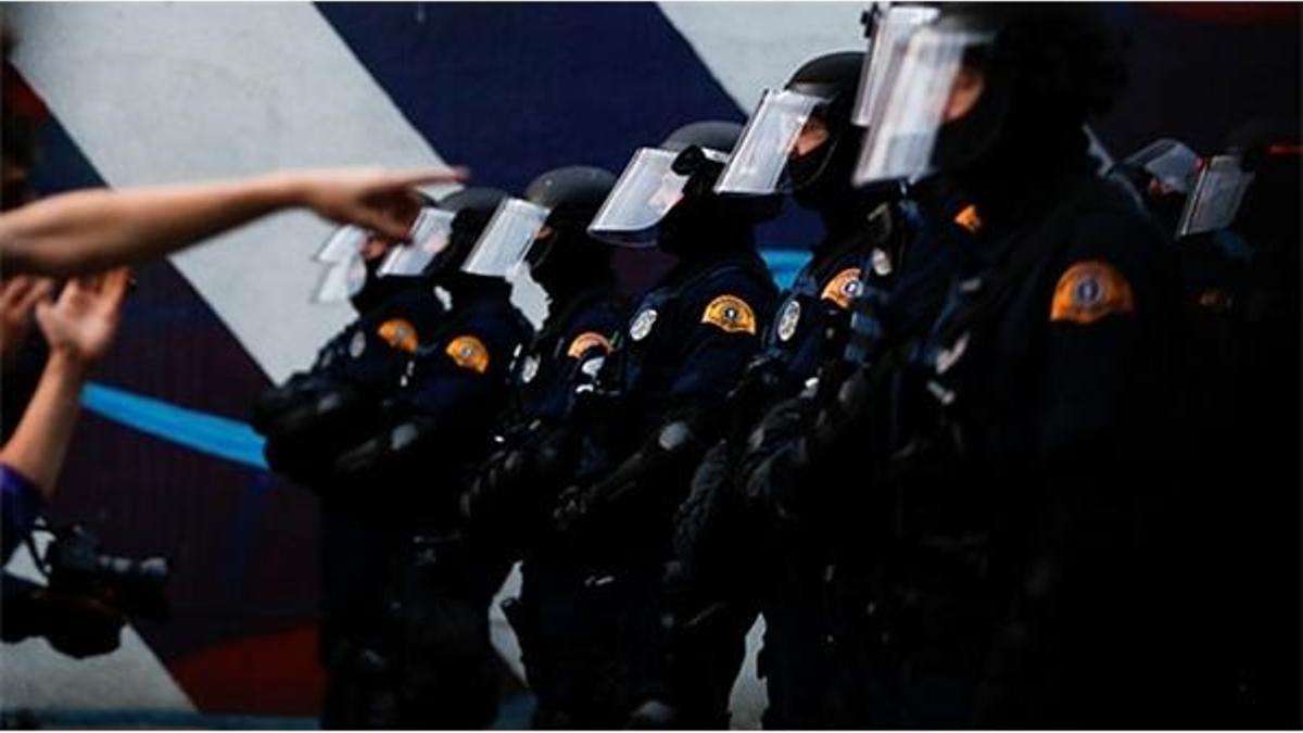 ABD'de ordu resmen harekete geçti!
