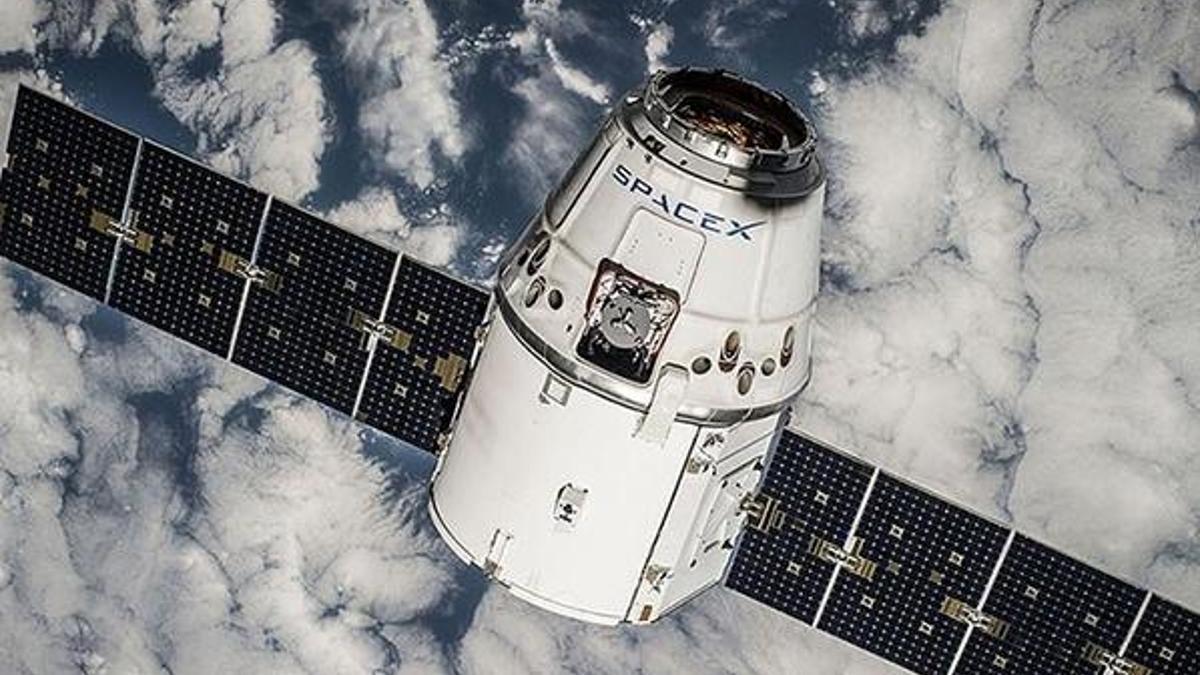 SpaceX 60 internet uydusunu uzaya fırlattı