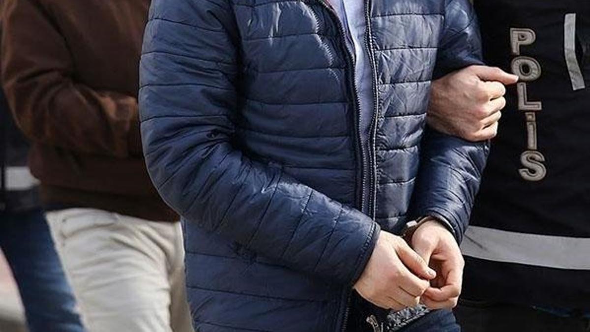 FETÖ/PDY soruşturmasında 37 şüpheli yakalanarak gözaltına alındı