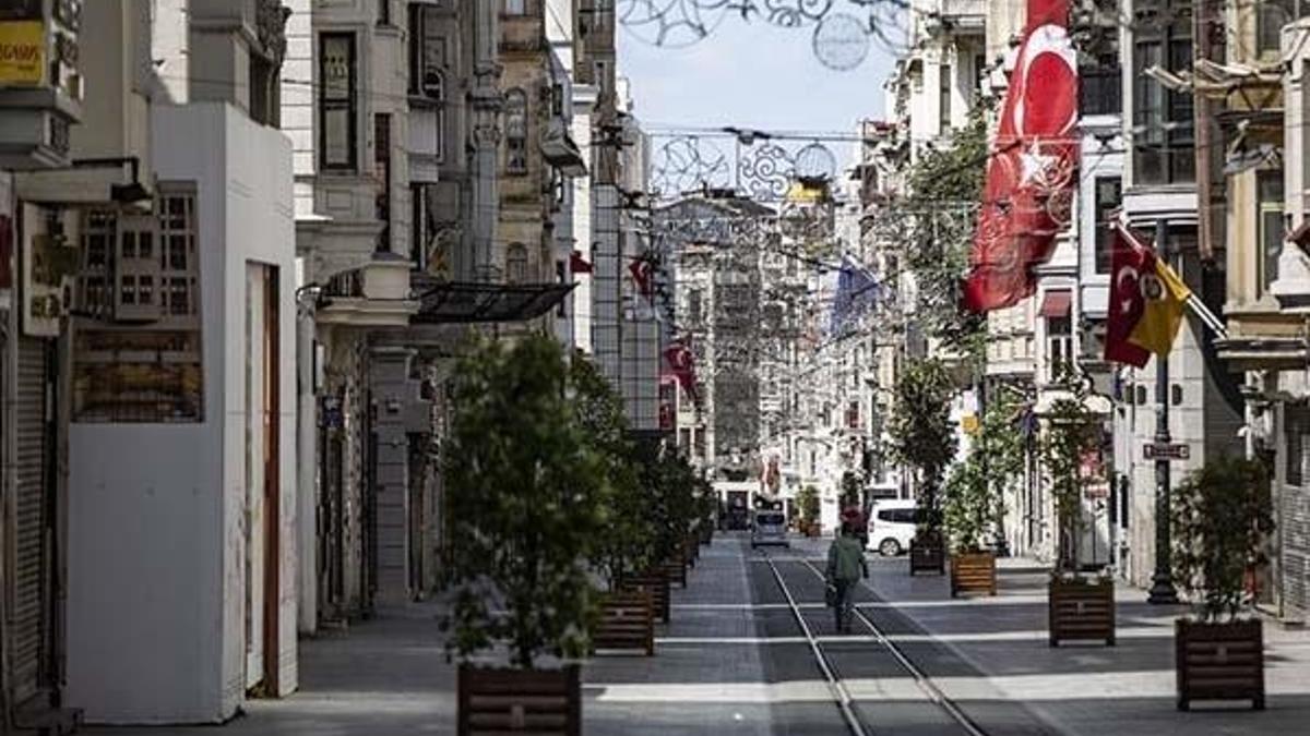 Hafta sonu yasak kalktı mı? Cumartesi Pazar yasağı kalktı mı? 6-7 Haziran sokağa çıkma yasağı var mı?