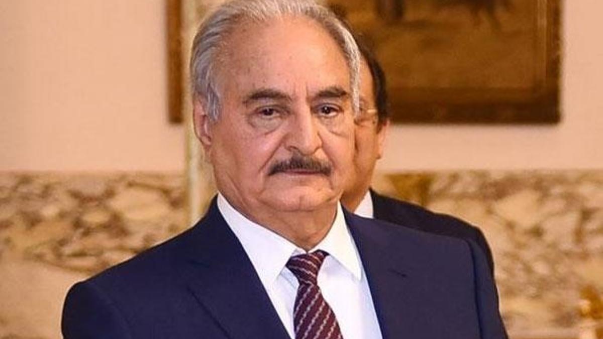 Hafter'e büyük şok! Sağ kolu Tümgeneral Madi'den istifa kararı