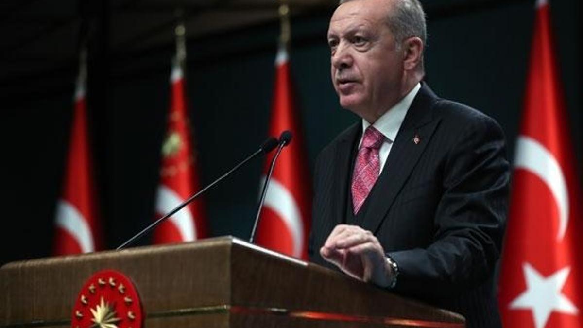 Cumhurbaşkanı Erdoğan: Çığır açacak eserlerin yükselişinin sevincini yaşıyoruz