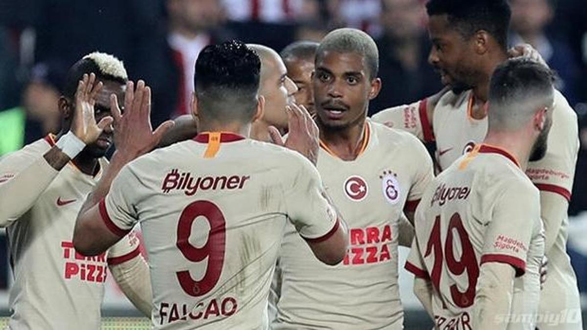 Galatasaray’ın değeri düştü!