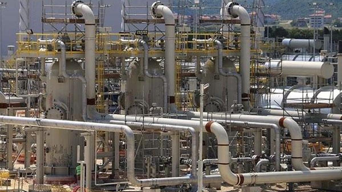 Kovid-19 küresel gaz piyasasına ''tarihin en büyük şokunu'' yaşatacak