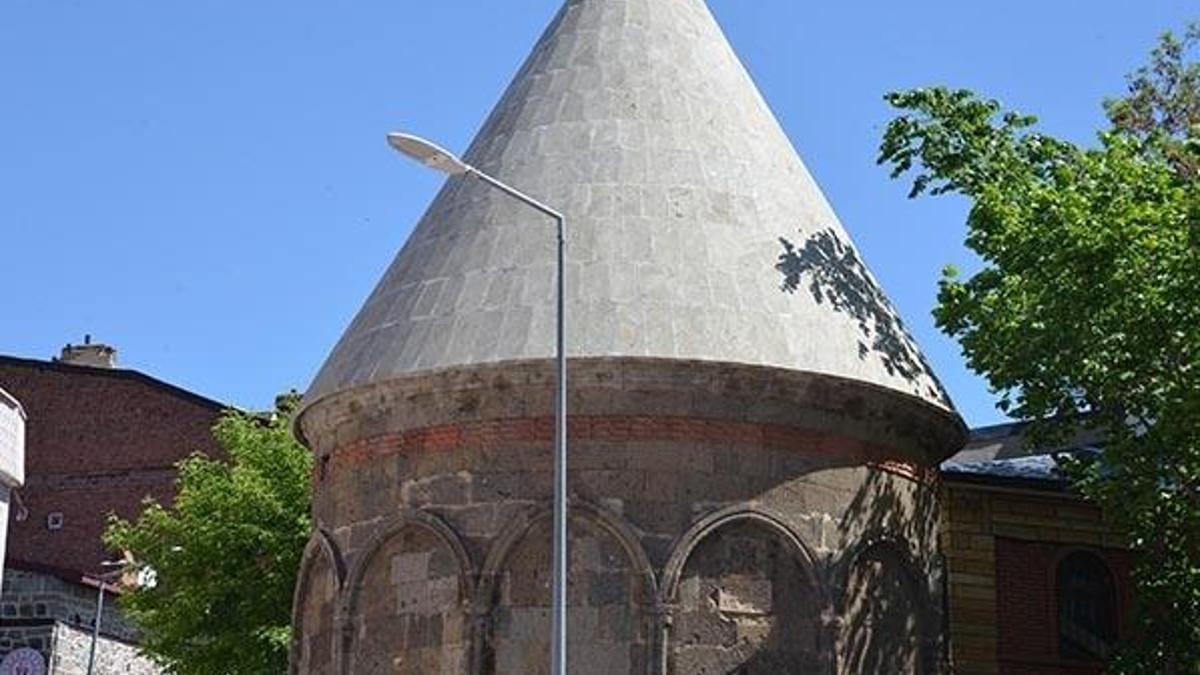 Karanlık Kümbet 712 yıl sonra restore edildi