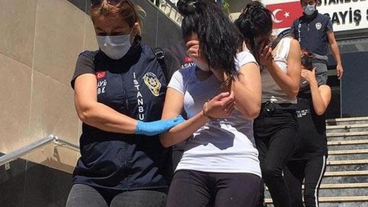 On binlerce liralık hırsızlık yaptılar! Biri hamile üç kadın...