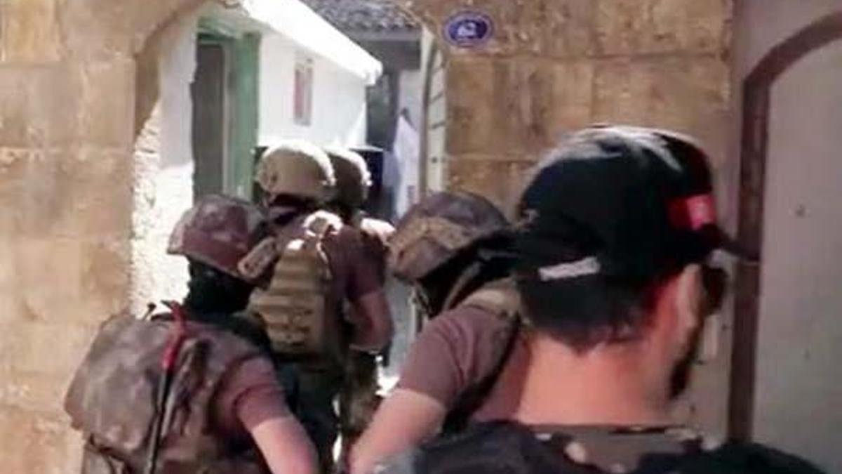 Gaziantep'te 466 polisle 'narko-asayiş' operasyonu