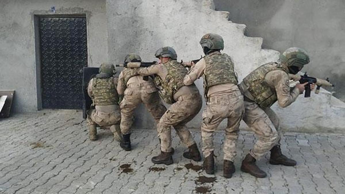 Bitlis'te PKK/KCK Operasyonu: 4 kişi gözaltına alındı