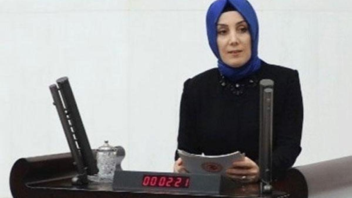 Bahar Ayvazoğlu'ndan iddialara cevap: Torpille değil KPSS ile...