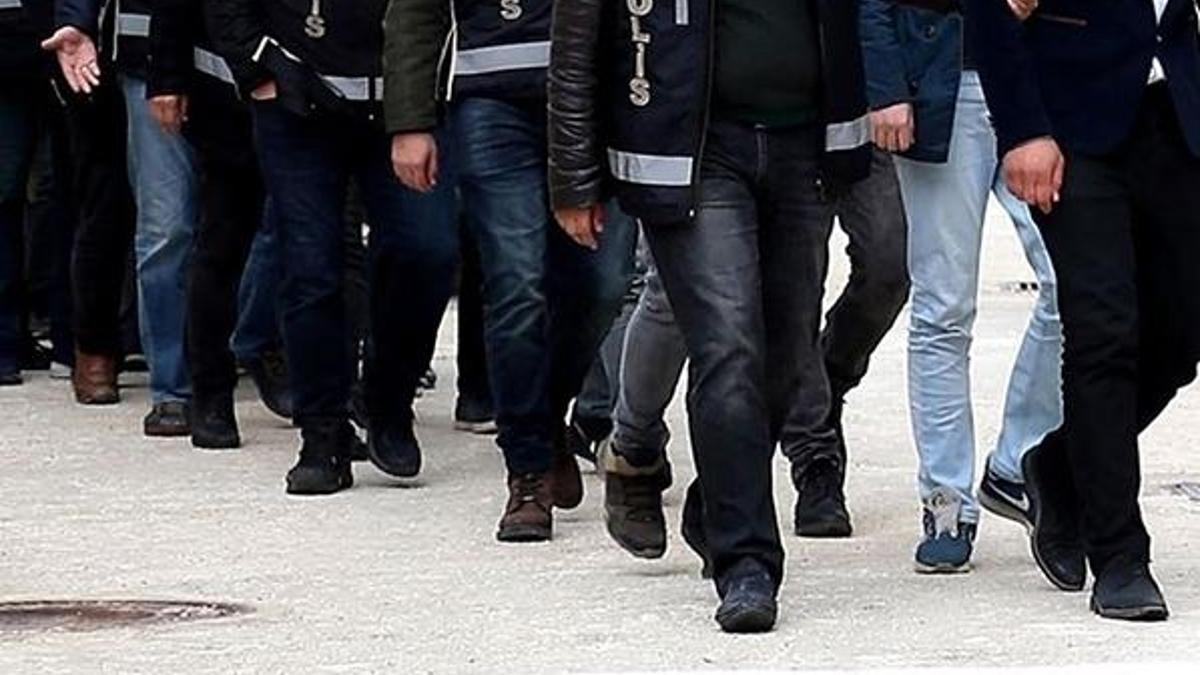 FETÖ'nün TSK yapılanmasına operasyon: 41 kişi yakalandı
