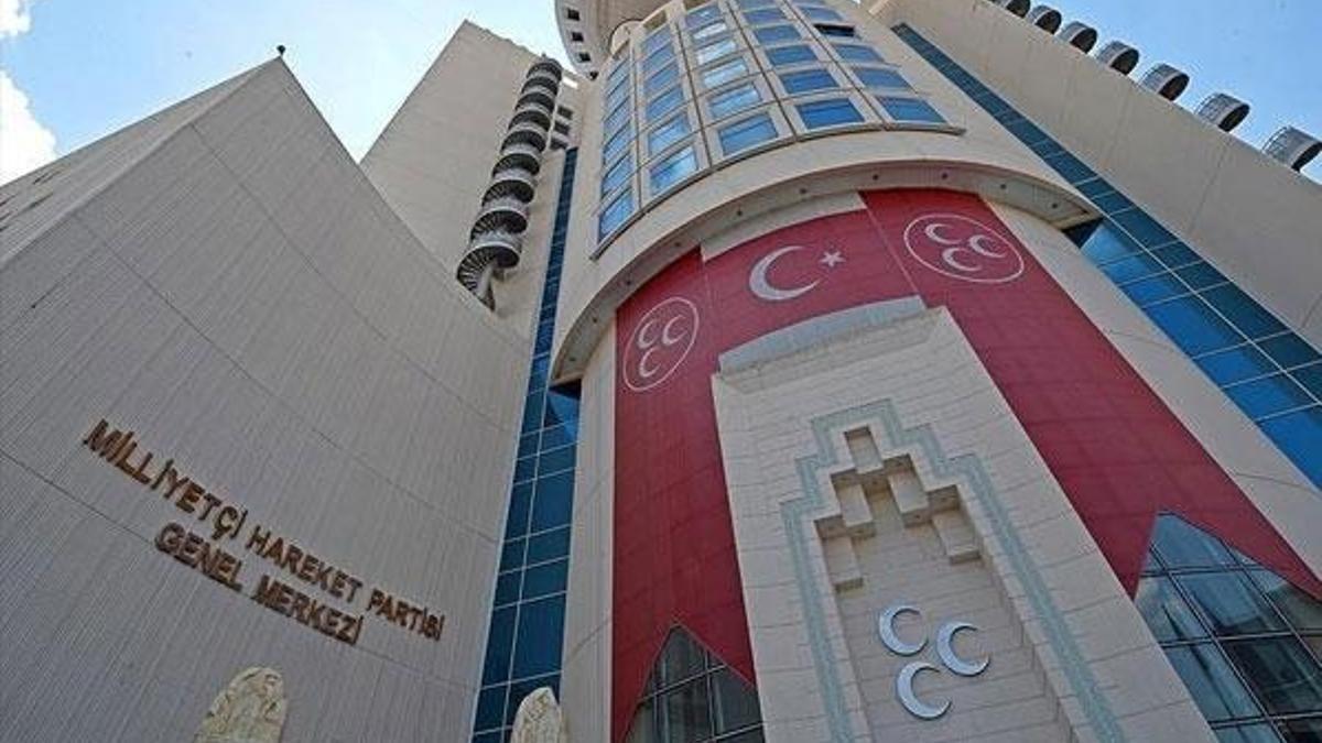 MHP, Hafik Belediye Başkanını listeden düşürdü