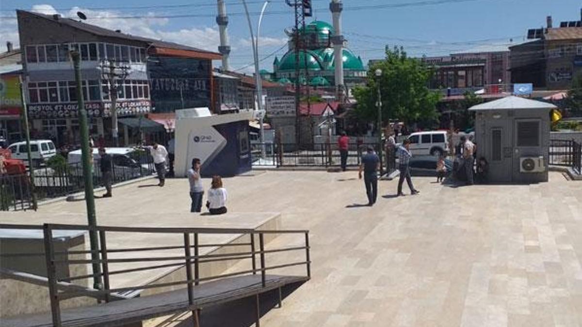 Van Özalp'da deprem! Van'da 5,4 büyüklüğünde deprem meydana geldi