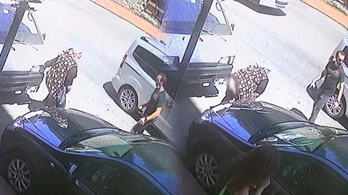 Tırnakçı kadın polise yakalanınca eteğini indirdi!