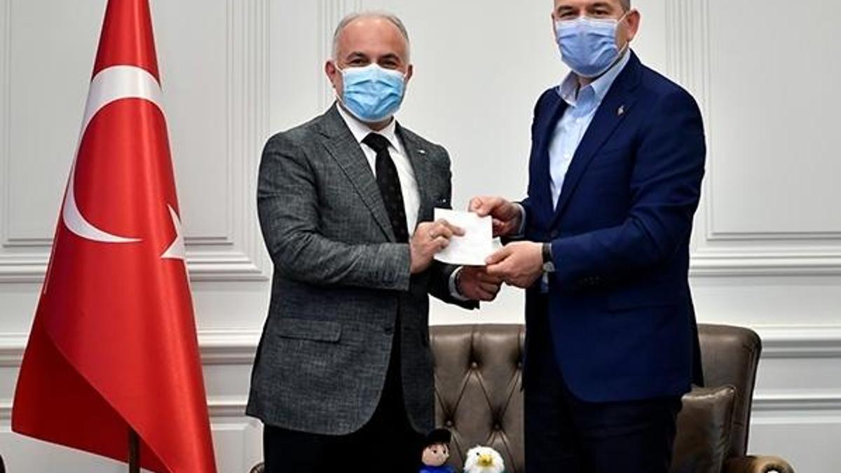 Bakan Soylu, İdlib için 10 briket ev daha bağışladı