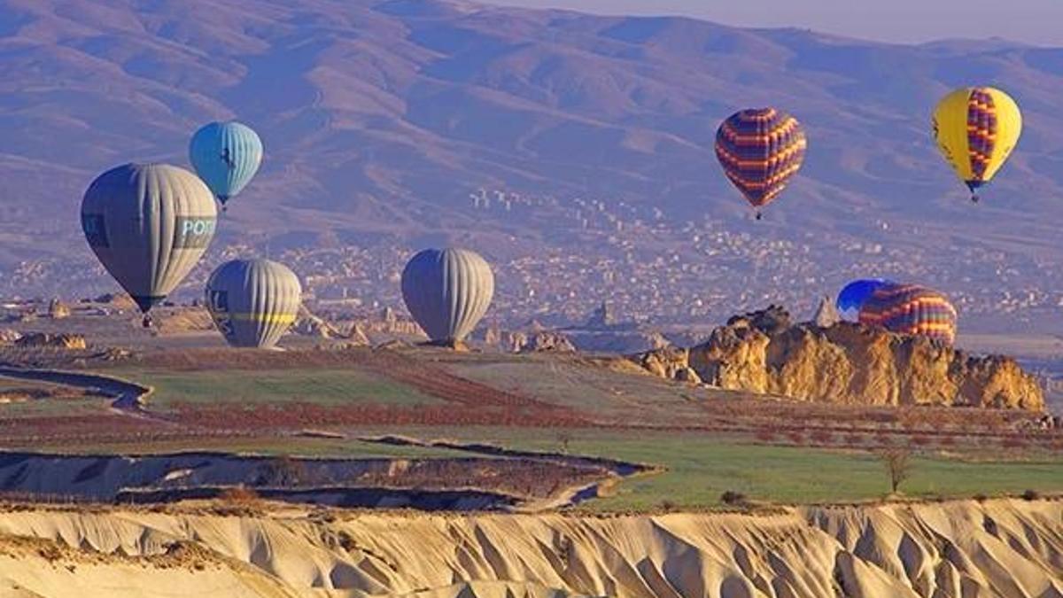Kapadokya'da sıcak hava balonu turları 1 Ekim'e ertelendi