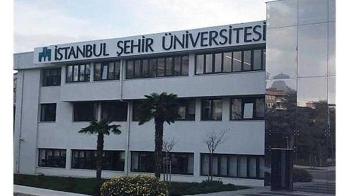 İstanbul Şehir Üniversitesi neden kapatıldı? İstanbul Şehir Üniversitesi öğrencileri ne olacak?