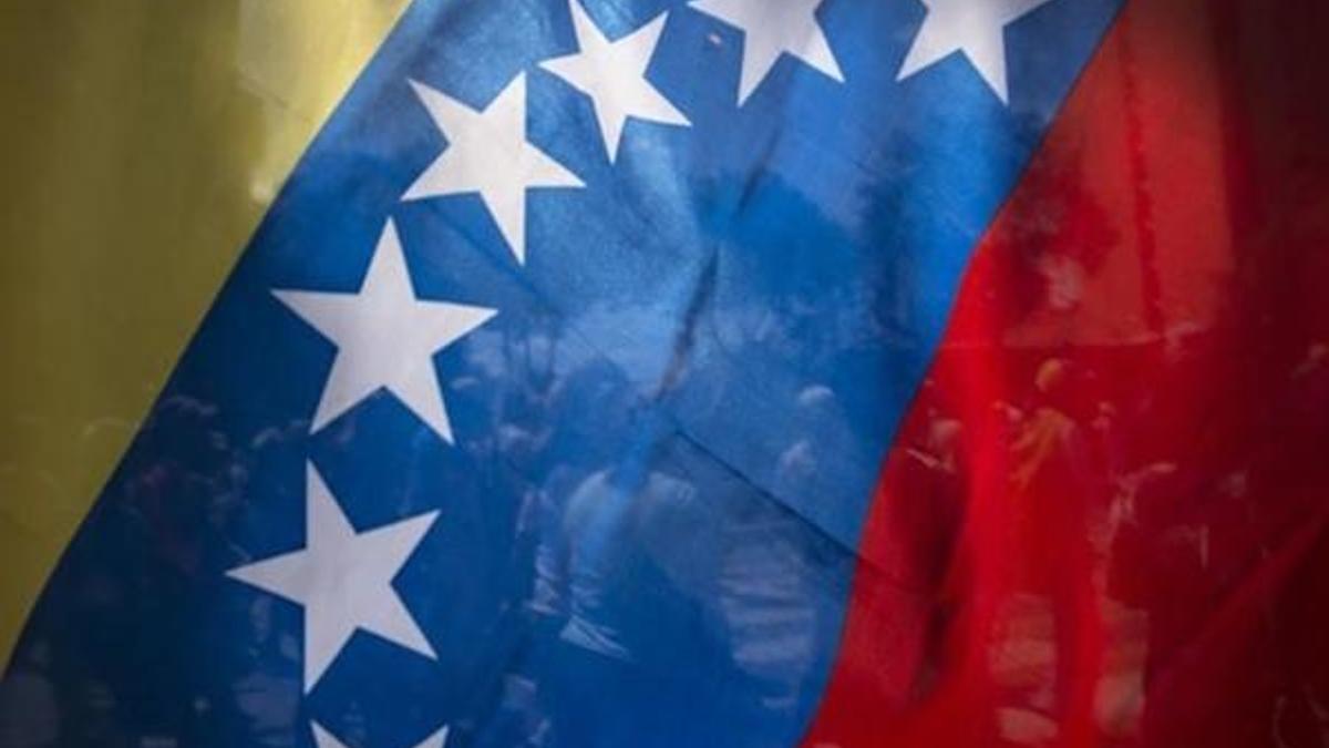 İngiltere, Venezuela hükümetine altınlarını geri vermeyecek