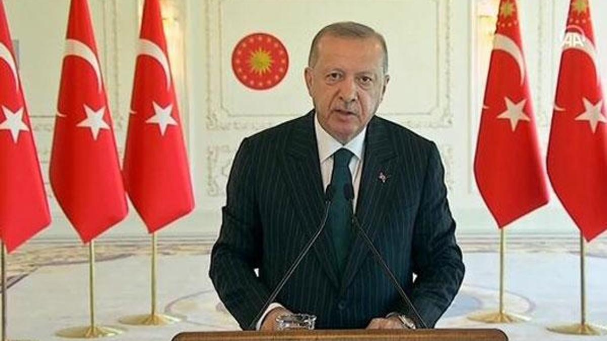 Cumhurbaşkanı Erdoğan: Yeni dönemin parlayacak yıldızı olarak Türkiye  gösteriliyor