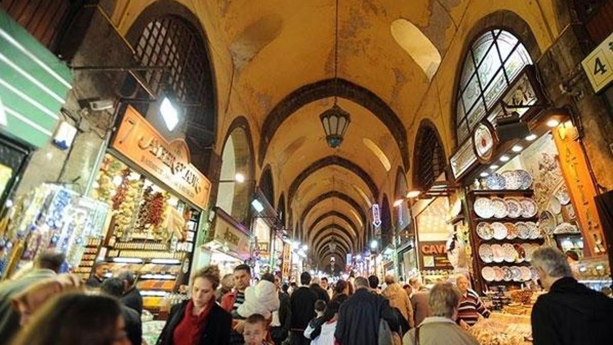 İşler açılınca kira ödemek istiyorlar