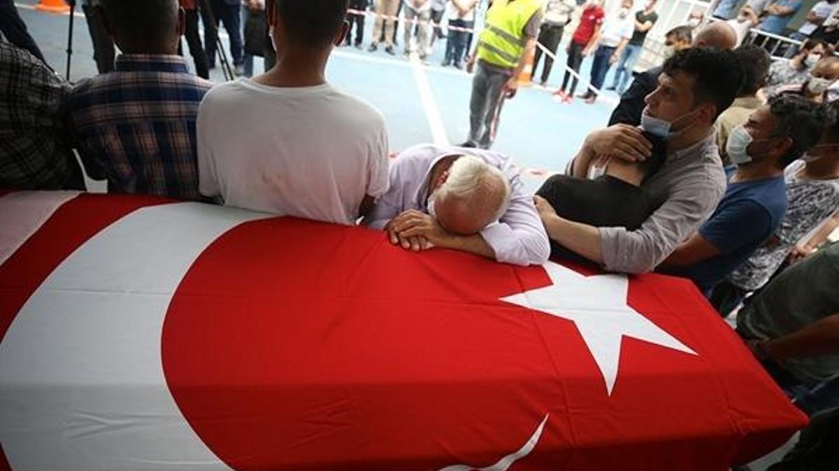 Sakarya'daki patlamada hayatını kaybetmişlerdi! Son veda...