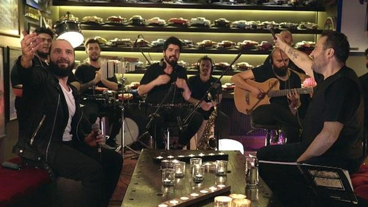 Çok Akustik'te müzik ziyafeti!