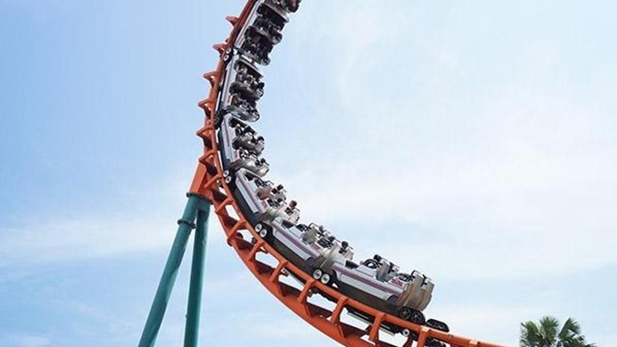 Fransa'da bir kadın lunaparktaki hız treninden düşerek hayatını kaybetti