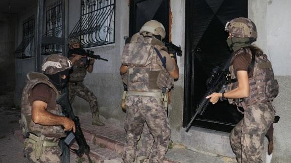 Adana’da hava destekli narkotik operasyonu: 40 gözaltı kararı