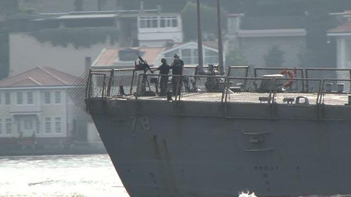ABD savaş gemisi 'USS Porter' İstanbul Boğazı’ndan geçti