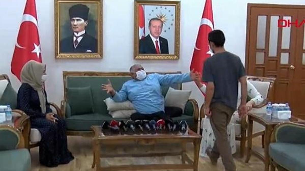 Aylardır süren hasret sona erdi... Duygu dolu anlar