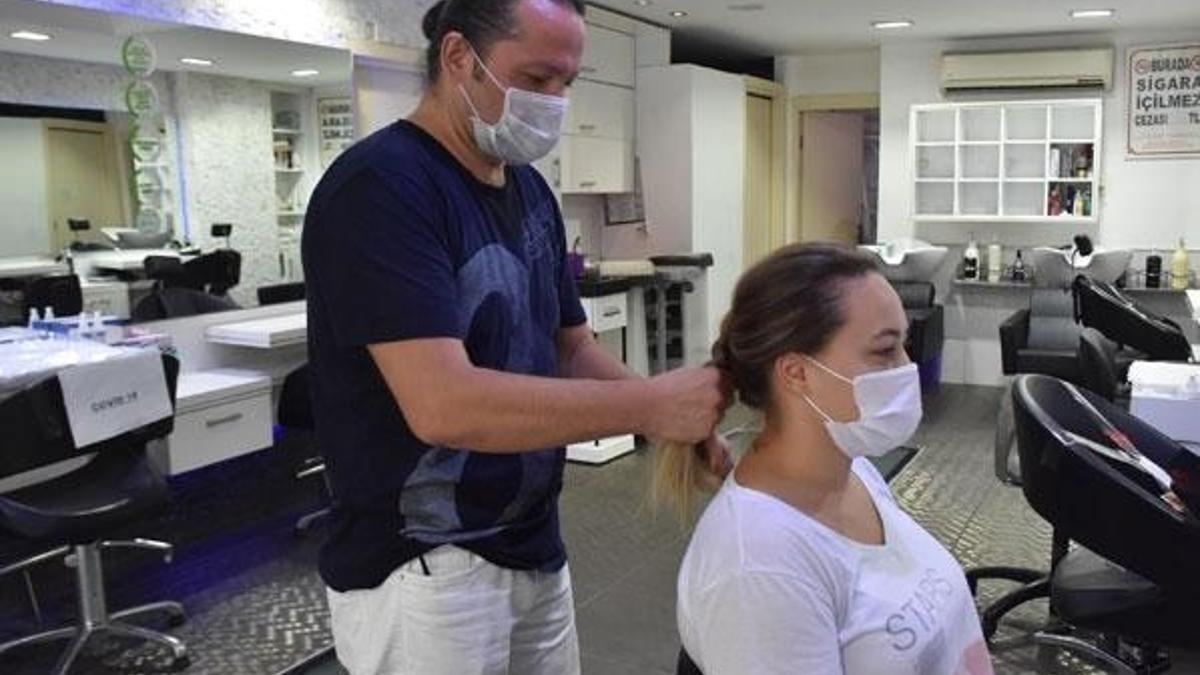 Berber, kuaför, güzellik salonlarında müşteri ve çalışanlar konuşmayacak
