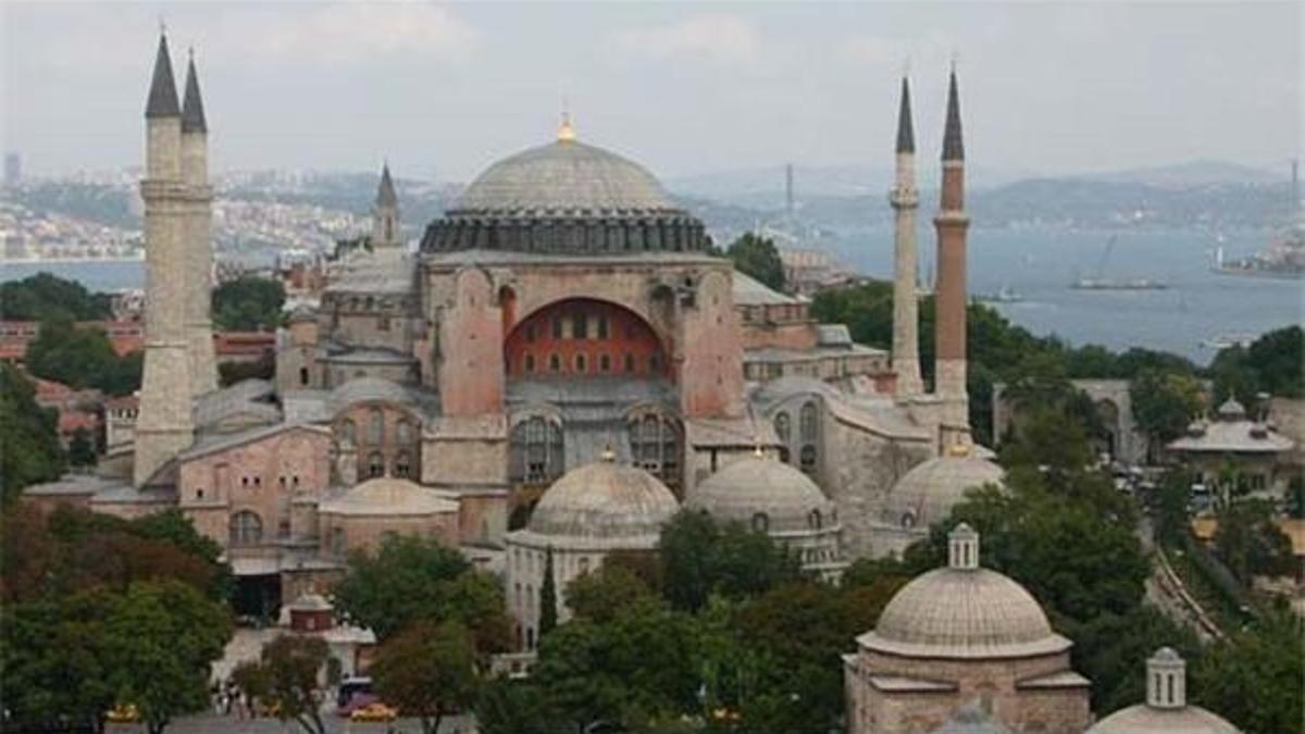 Ayasofya camii nerede, hangi semtte? Ayasofya'ya nasıl gidilir?