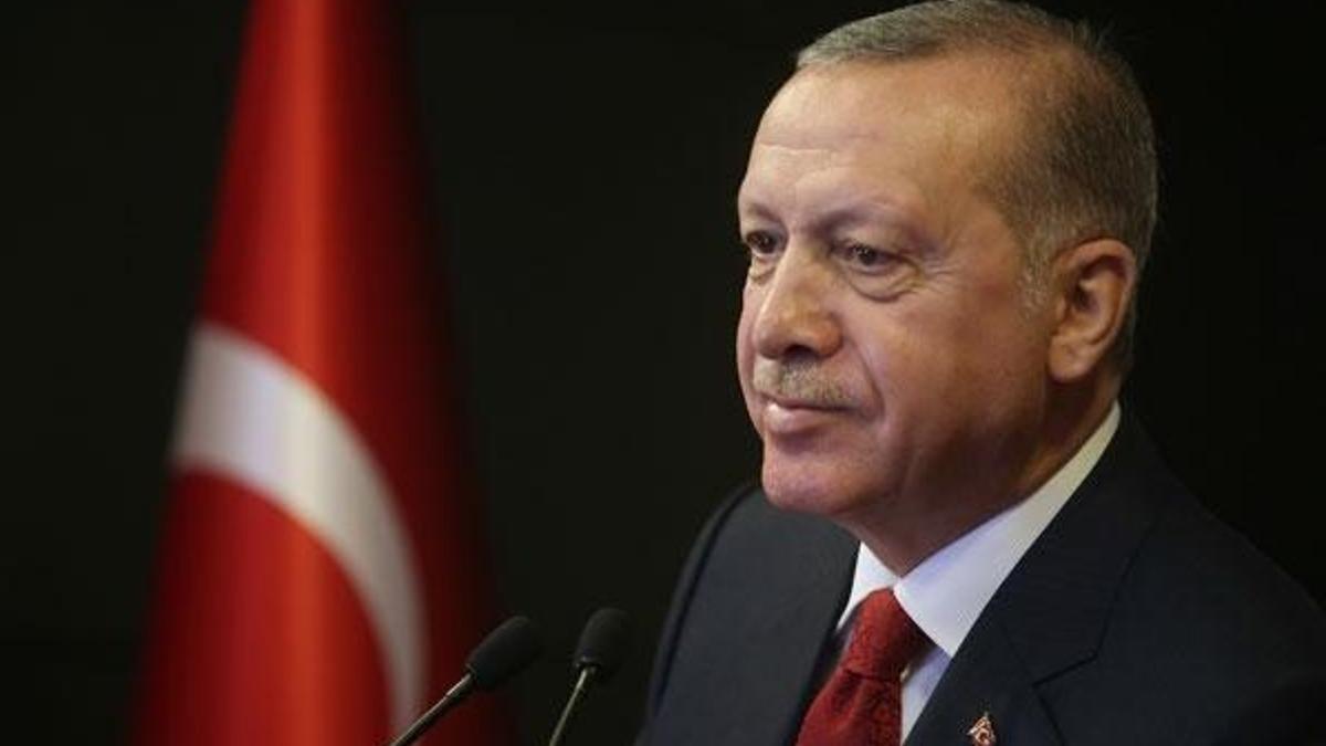 Cumhurbaşkanı Erdoğan imzayı attı: Ayasofya Diyanet'e devredildi