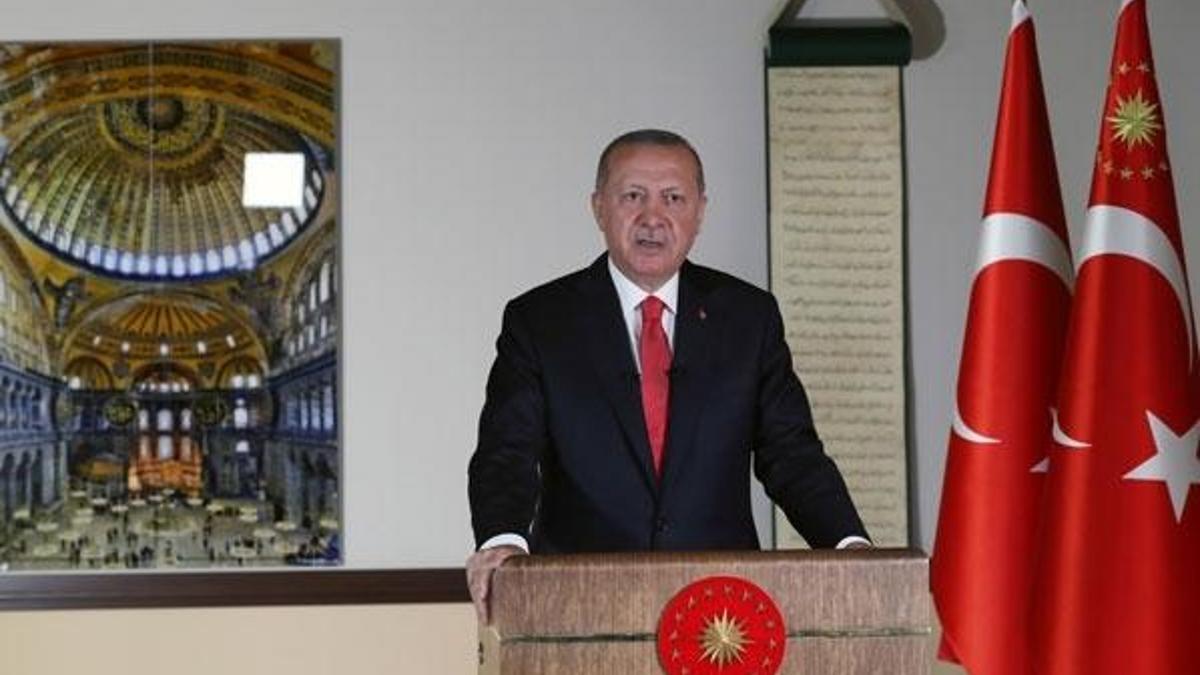 Cumhurbaşkanı Erdoğan açıkladı! Ayasofya'da ilk namaz tarihi belli oldu