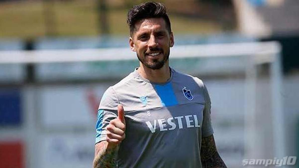 Trabzonspor'da kaptan Jose Sosa'da son durum