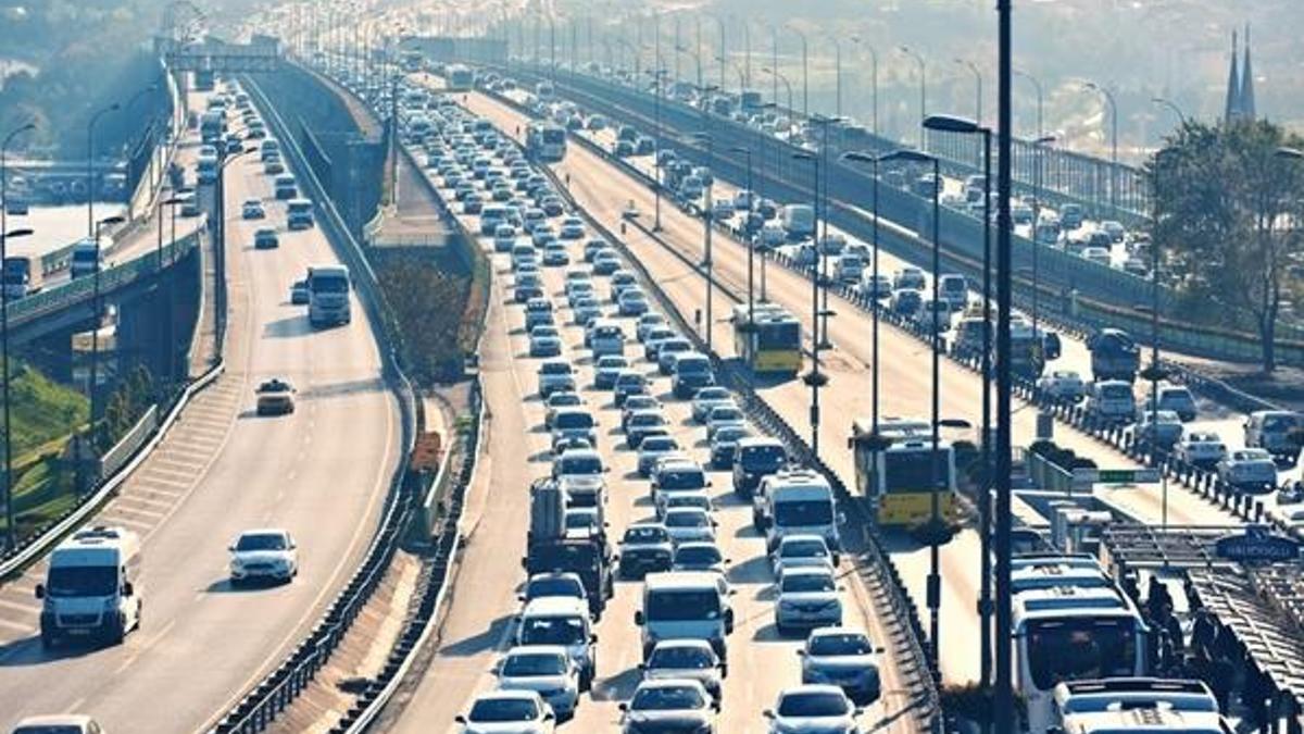 Milyonlarca araç sahibini ilgilendiriyor! Bunu yapan yandı...