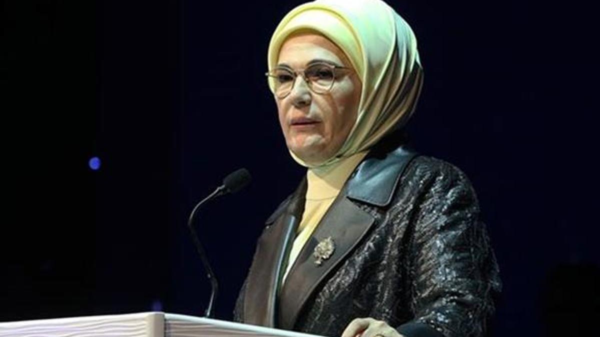 Emine Erdoğan'dan 'Srebrenitsa' paylaşımı