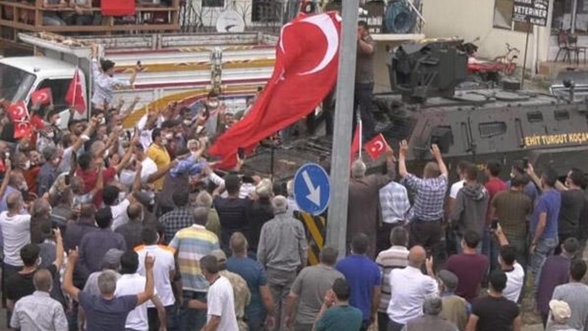 Operasyondan dönen güvenlik güçlerini böyle karşıladılar!