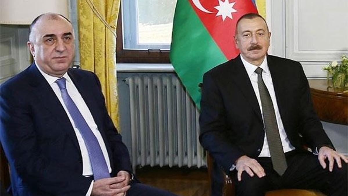 Azerbaycan Cumhurbaşkanı Aliyev, Dışişleri Bakanı Memmedyarov'u görevden aldı
