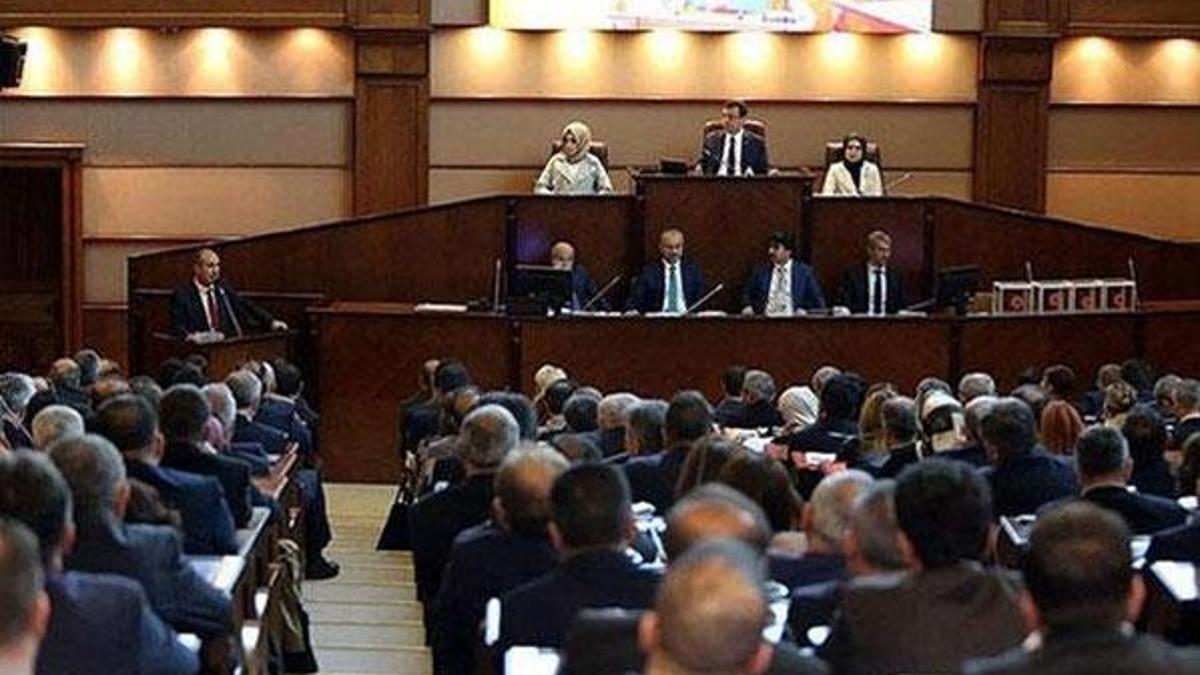 İBB Meclisi'nde su zammı tartışması