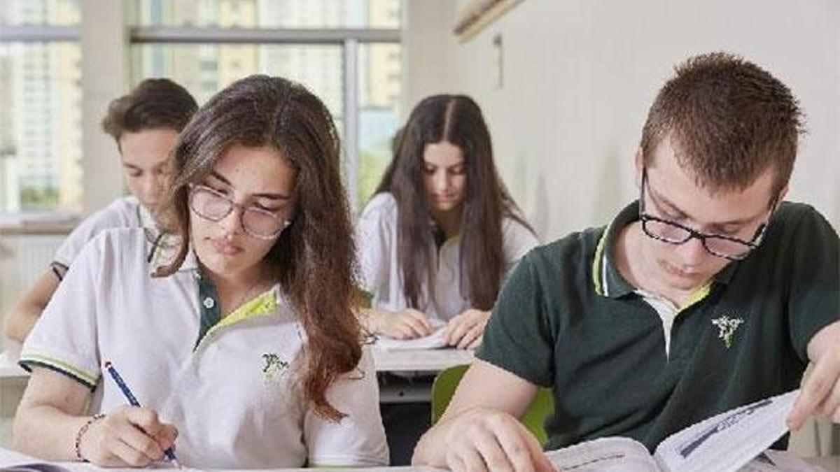 LGS’de başarılı olan öğrencilere burs imkanı