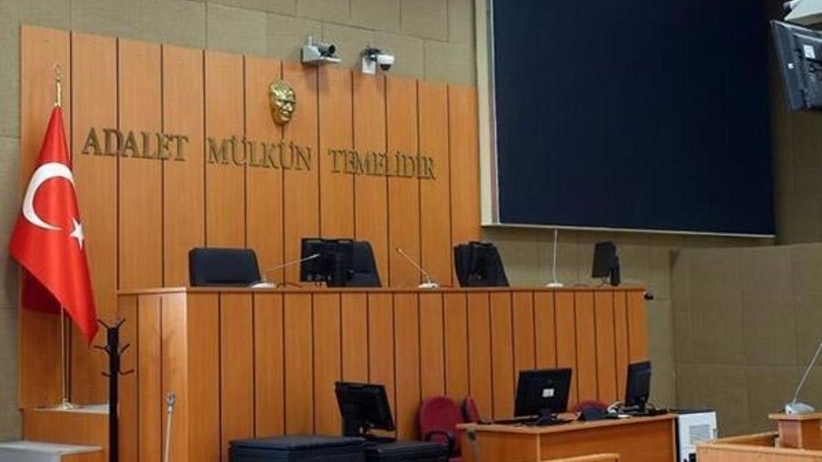 İzmir merkezli FETÖ operasyonunda 6 tutuklama