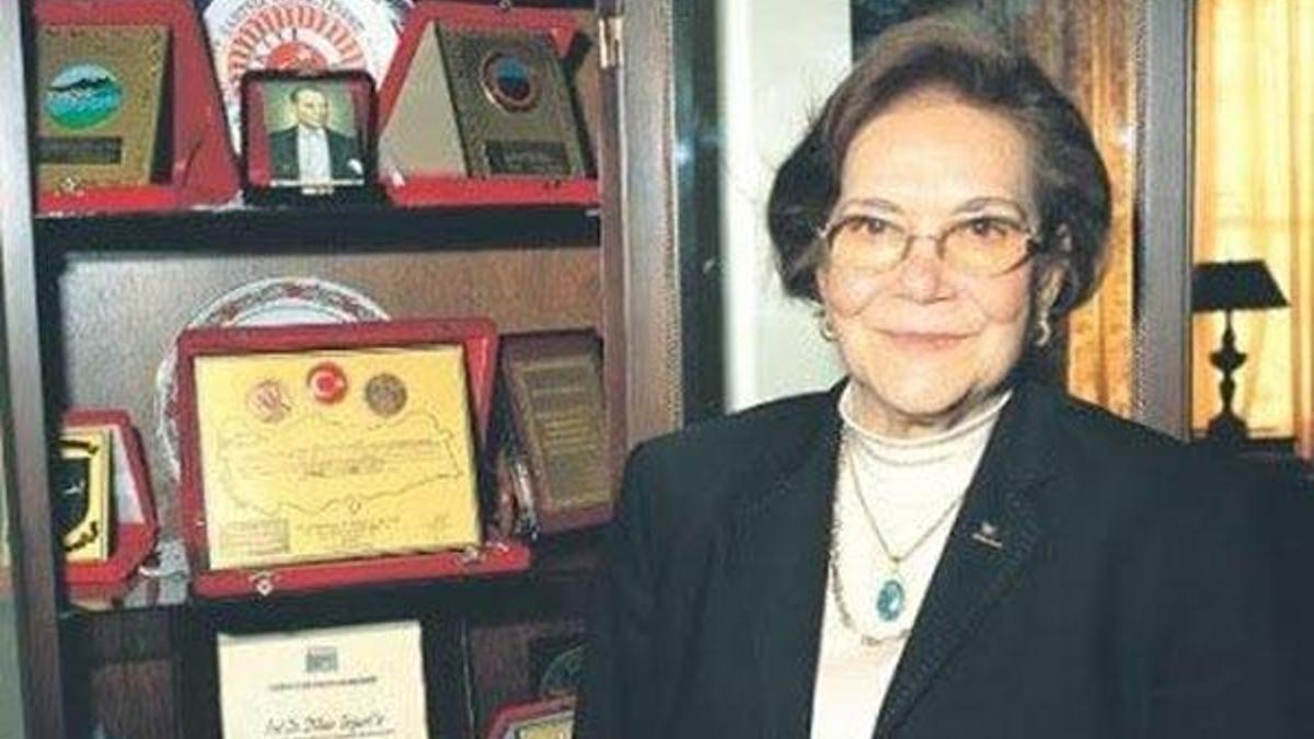 Dilhan Eryurt kimdir? Google'dan Dilhan Eryurt'a özel doodle tasarımı!