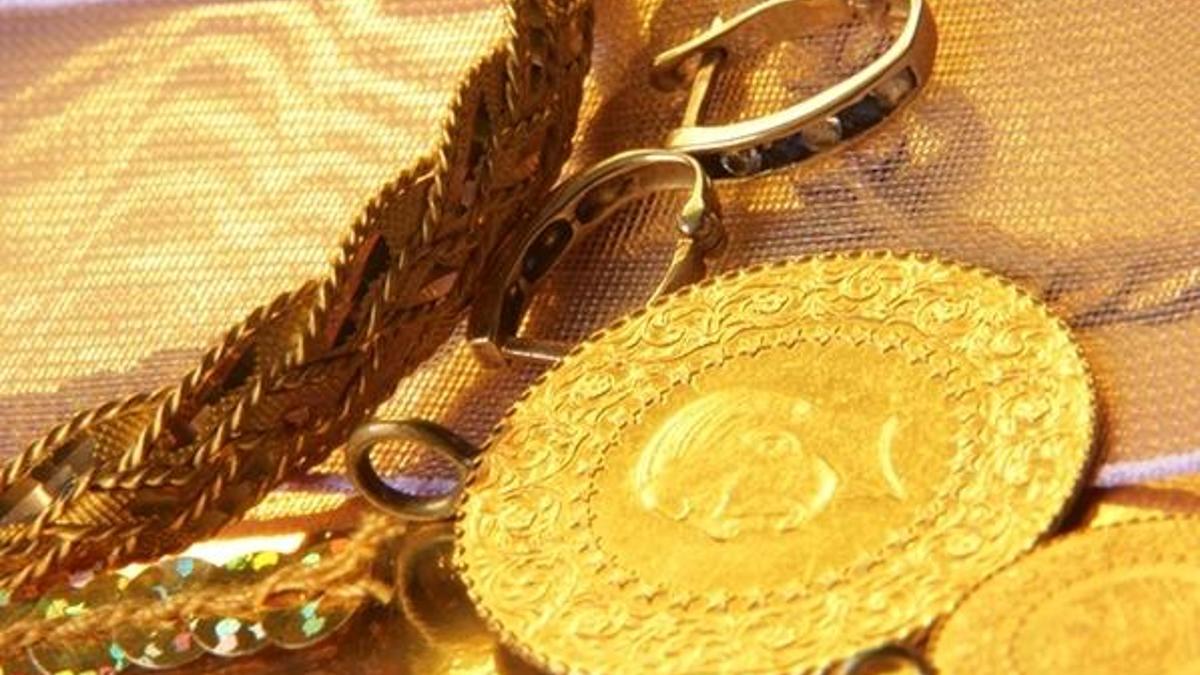 Altın rekor kırdı! Gram altın ne kadar oldu? Çeyrek ve tam altın kaç lira? Güncel Kapalıçarşı altın fiyatları