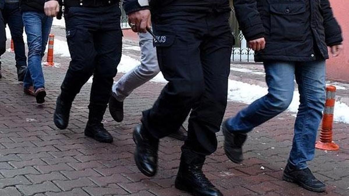 FETÖ'ye operasyon! 20 kişiye yakalama kararı