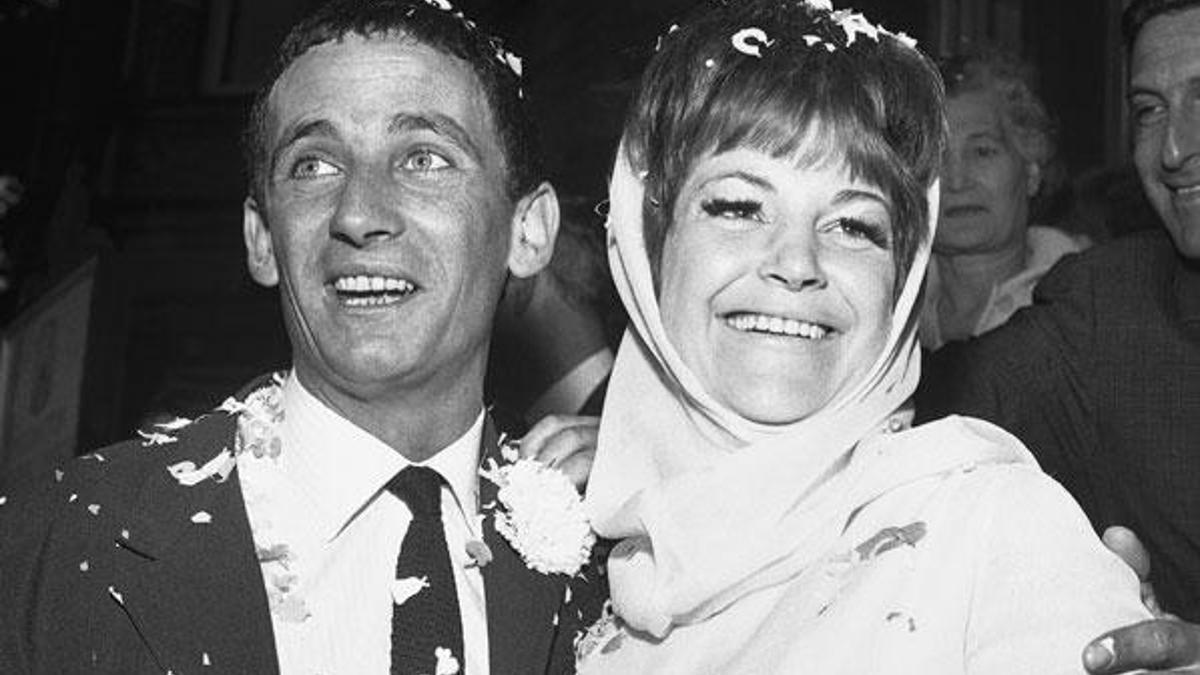 Ünlü şarkıcı Annie Ross 89 yaşında hayatını kaybetti
