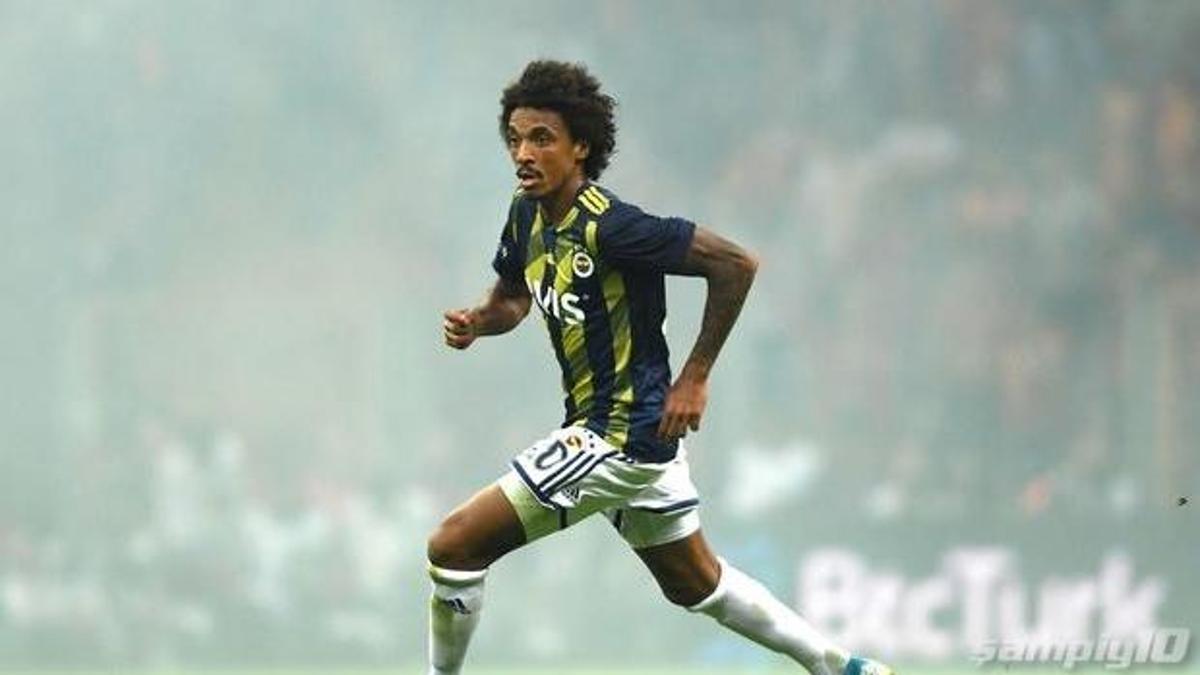 Luiz Gustavo'ya Fransız devinden kanca!