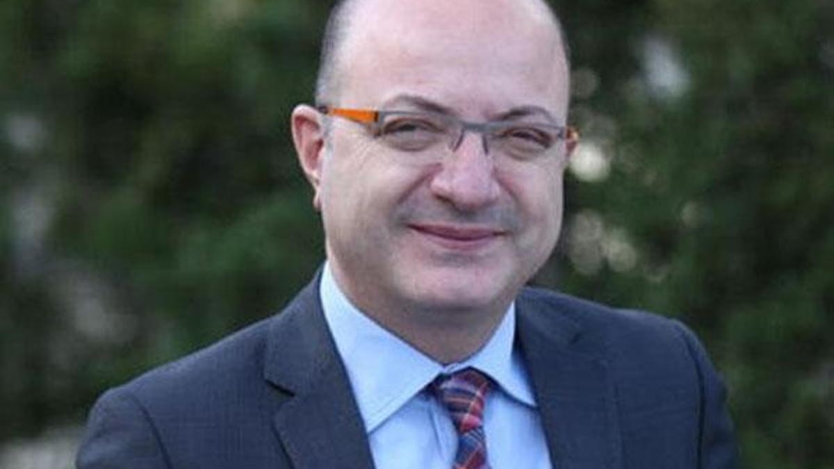 İlhan Cihaner kimdir? CHP Genel Başkanlığı’na adaylığını açıklayan İlhan Cihaner nereli?