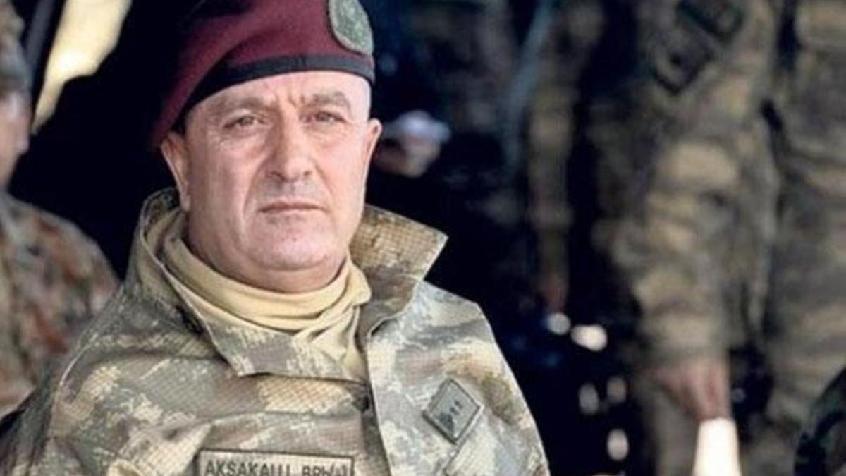 Zekai Aksakallı kimdir? Zekai Aksakallı emekli oldu!