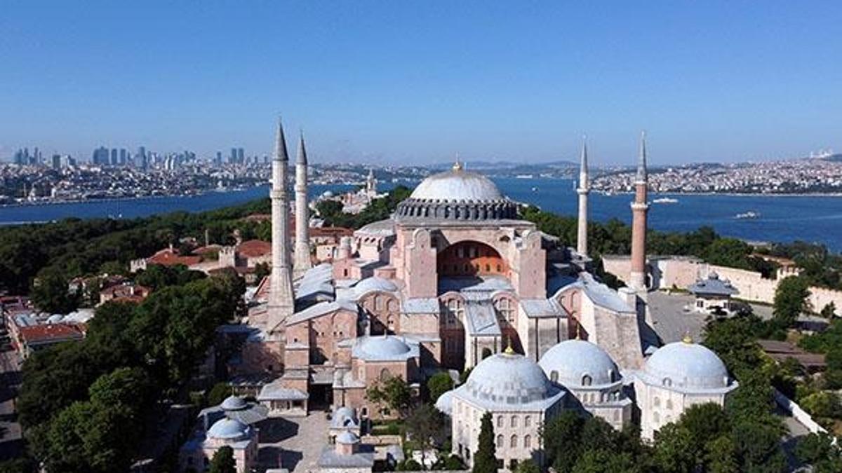 Ayasofya Camii'ne nasıl gidilir? Ayasofya ulaşım bilgileri...
